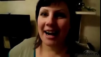 Соседский друг выиграл у взрослой Светы три желания и получил страстный секс и минет на работе ее мужа