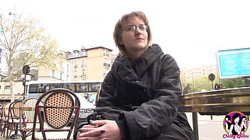 Секс с мамкой в отеле за деньги